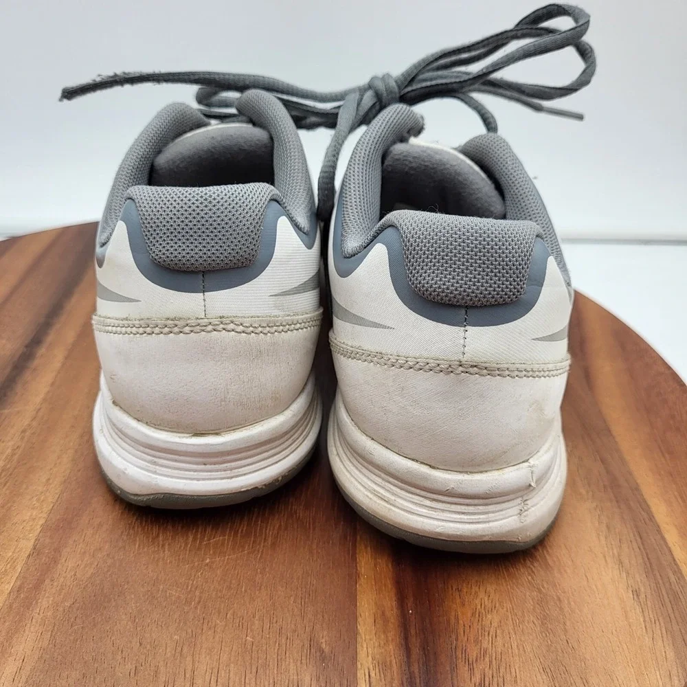 Nike Vapor Court Running Shoes Womens Size 8 631713-100 White Gray Trainers‎